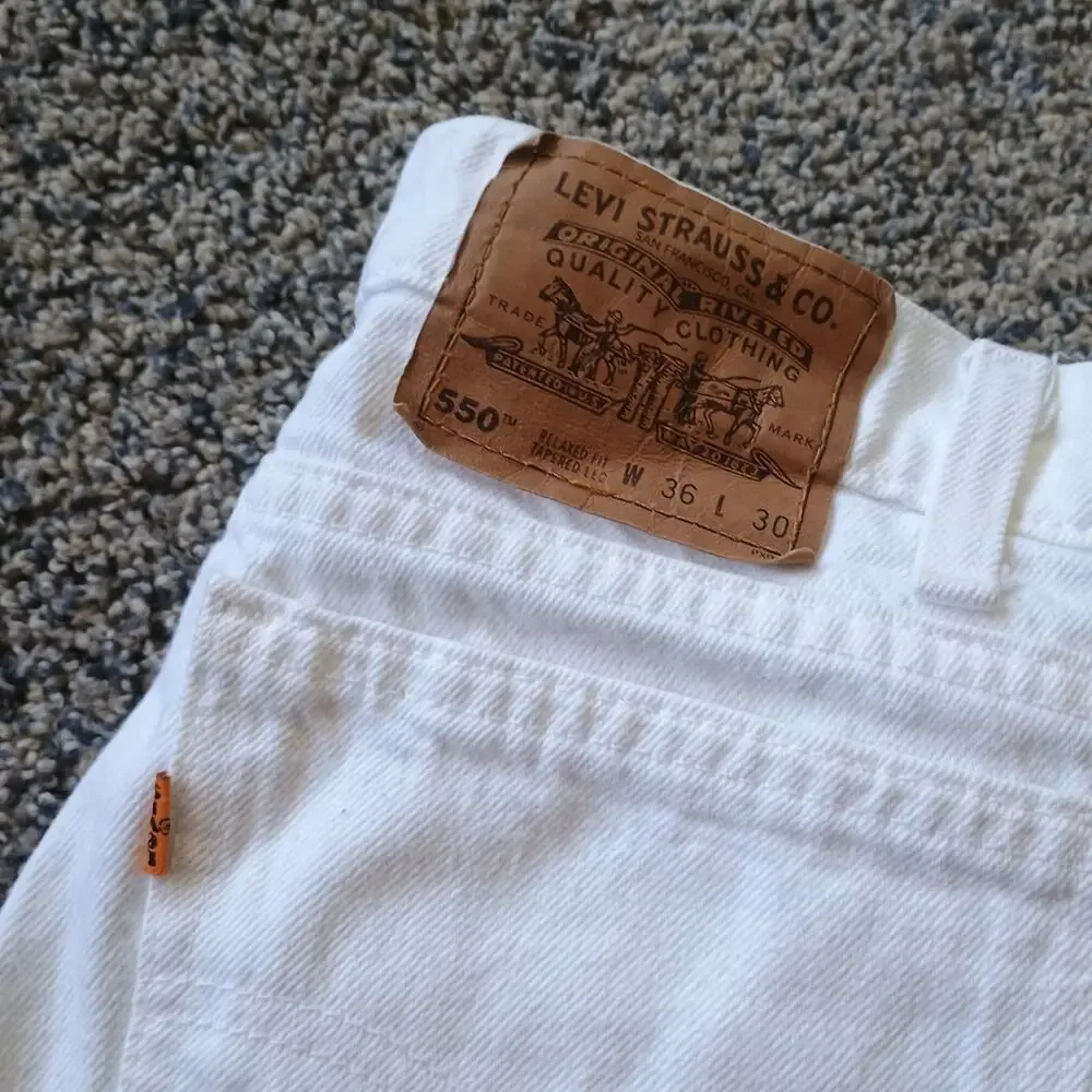 Levi's Orange Tab Vintage 90s 550 White Denim Jeans Pants 34x29 Grunge Summer